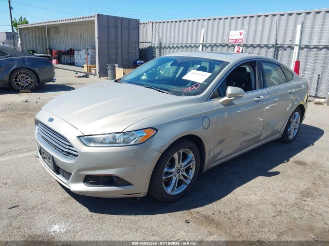 3FA6P0SU8GR202574 Ford Fusion Energi Titanium