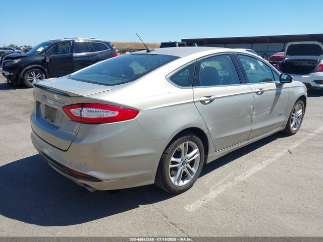 3FA6P0SU8GR202574 Ford Fusion Energi Titanium
