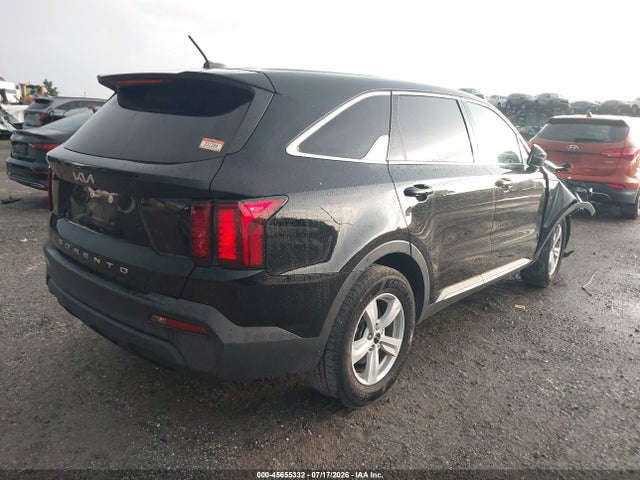 45655332 :رقم المزاد ، 5XYRG4LC4NG080551 vin ، 2022 Kia Sorento Lx مزاد بيع