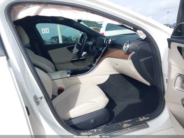45655355 :رقم المزاد ، W1KAF4GB9RR208183 vin ، 2024 Mercedes-benz C 300 مزاد بيع