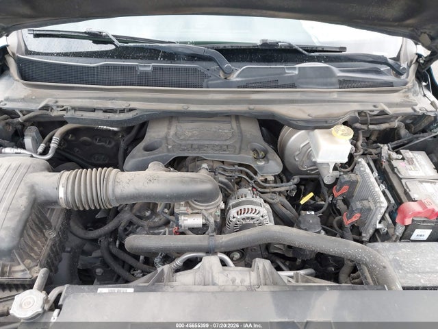1C6SRFFT7KN882865 RAM 1500 Big Horn/lone Star 4x4 5&#039;7 Box