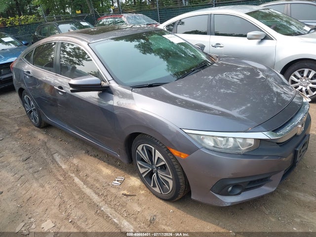 Продаж на аукціоні авто 2017 Honda Civic Ex-t, vin: 2HGFC1F37HH633810, номер лоту: 45655401