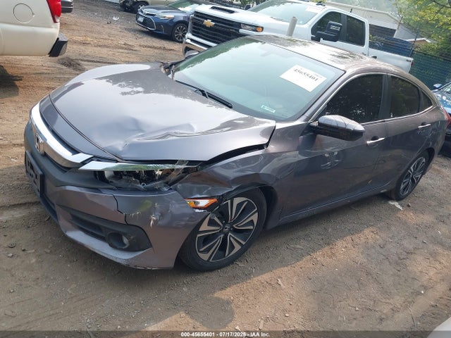 Продаж на аукціоні авто 2017 Honda Civic Ex-t, vin: 2HGFC1F37HH633810, номер лоту: 45655401