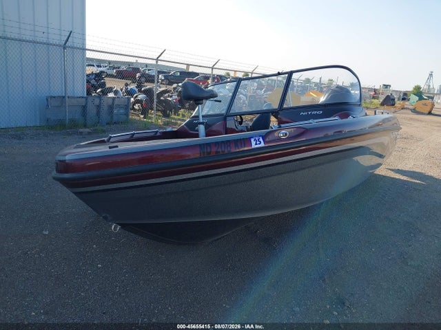 45655415 :رقم المزاد ، BUJ83253K819 vin ، 2019 Tracker Nitro Zv19 مزاد بيع
