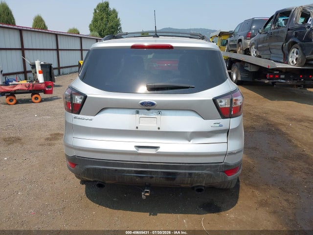 1FMCU9GD2HUE09969 Ford ESCAPE SE
