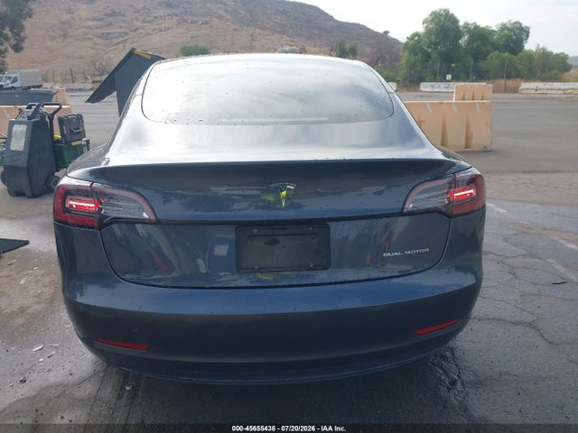 2022 Tesla Model 3 Long Range Dual Motor All-wheel Drive მანქანა იყიდება აუქციონზე, vin: 5YJ3E1EB2NF332884, აუქციონის ნომერი: 45655438