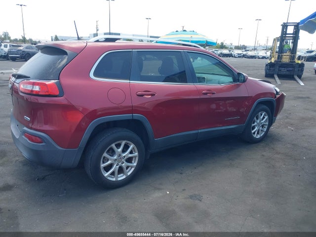 1C4PJLCB2GW342471 Jeep Cherokee Latitude