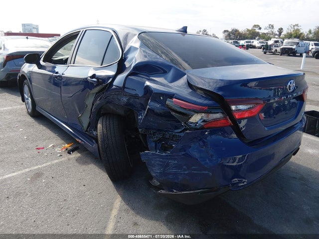 4T1C11AK2RU233587 Toyota CAMRY LE