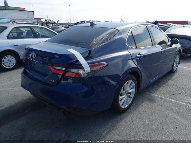 4T1C11AK2RU233587 Toyota CAMRY LE