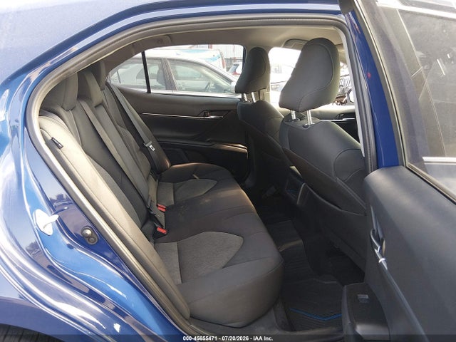 4T1C11AK2RU233587 Toyota CAMRY LE