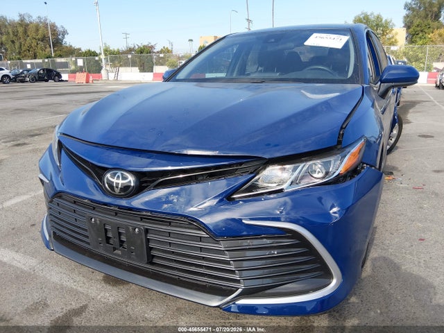 4T1C11AK2RU233587 Toyota CAMRY LE