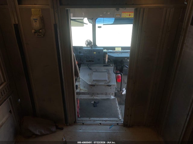 Aukcja sprzedaży 2010 Freightliner Chassis M Line Walk-in Van, vin: 4UZAAPDU7ACAS1613, numer aukcji: 45655491