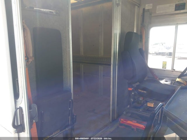 Aukcja sprzedaży 2010 Freightliner Chassis M Line Walk-in Van, vin: 4UZAAPDU7ACAS1613, numer aukcji: 45655491