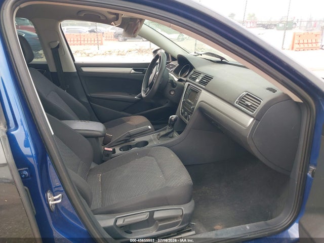 45655553 :رقم المزاد ، 1VWAT7A31GC016906 vin ، 2016 Volkswagen Passat 1.8t S مزاد بيع