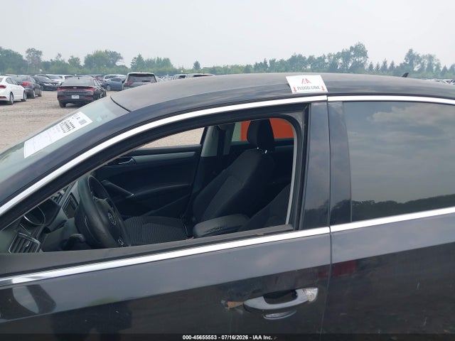 45655553 :رقم المزاد ، 1VWAT7A31GC016906 vin ، 2016 Volkswagen Passat 1.8t S مزاد بيع