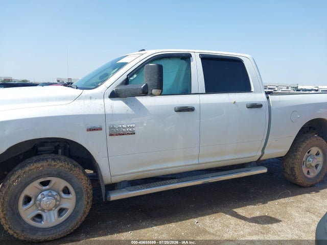 2017 Ram 2500 Tradesman  4x4 6'4 Box მანქანა იყიდება აუქციონზე, vin: 3C6UR5CJ3HG579055, აუქციონის ნომერი: 45655599