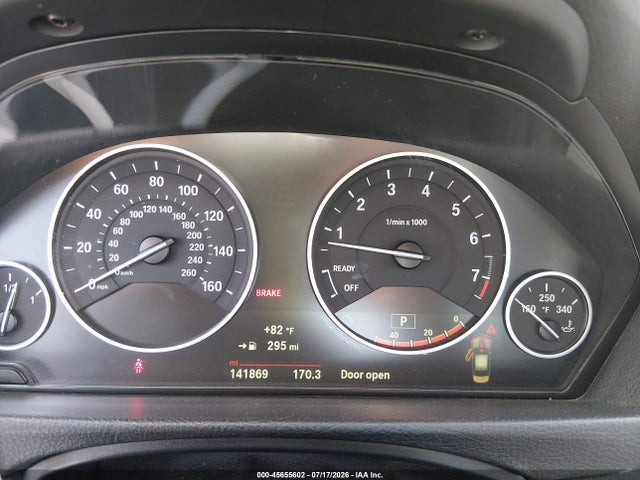 Продаж на аукціоні авто 2015 Bmw 320i, vin: WBA3B1G52FNT04860, номер лоту: 45655602