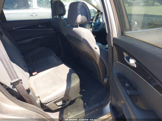 5XYPGDA52GG062161 KIA Sorento 3.3l Lx