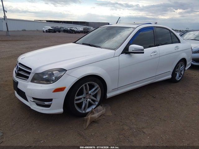 45655676 :رقم المزاد ، WDDGF4HB3EA966022 vin ، 2014 Mercedes-benz C 250 Luxury/sport مزاد بيع