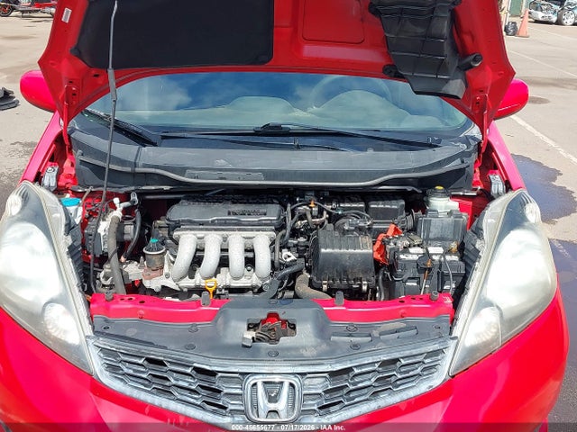 2013 Honda Fit Sport მანქანა იყიდება აუქციონზე, vin: JHMGE8H5XDC050941, აუქციონის ნომერი: 45655677