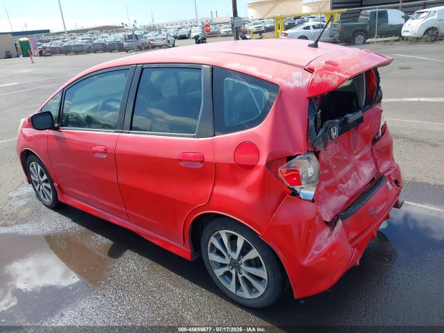 2013 Honda Fit Sport მანქანა იყიდება აუქციონზე, vin: JHMGE8H5XDC050941, აუქციონის ნომერი: 45655677