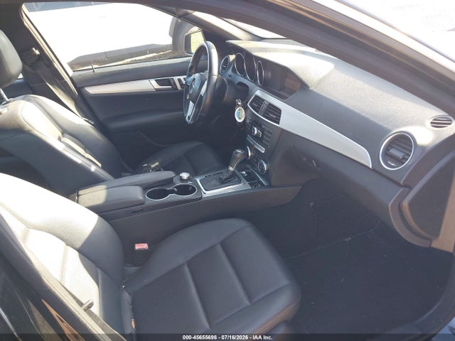 Aukcja sprzedaży 2014 Mercedes-benz C 300 Sport 4matic, vin: WDDGF8AB1ER318200, numer aukcji: 45655698