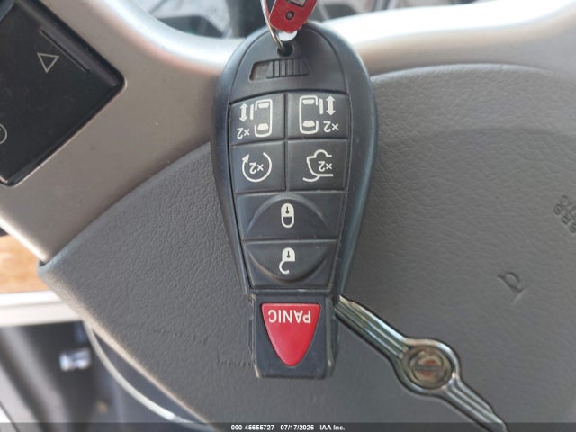 45655727 :رقم المزاد ، 2A8HR64XX8R822933 vin ، 2008 Chrysler Town & Country Limited مزاد بيع