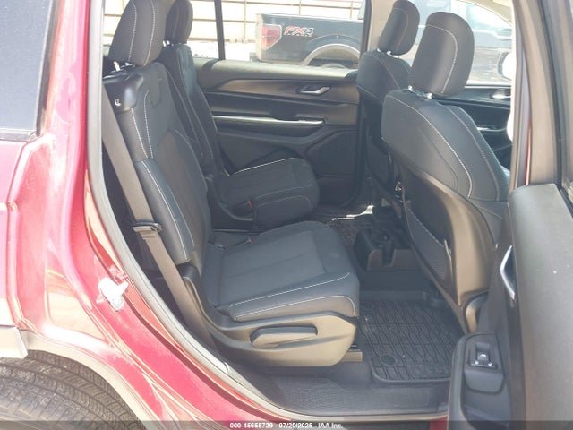 Продаж на аукціоні авто 2023 Jeep Grand Cherokee L Laredo 4x2, vin: 1C4RJJAG7P8818083, номер лоту: 45655729