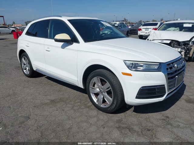 Aukcja sprzedaży 2018 Audi Q5 2.0t Premium/2.0t Tech Premium, vin: WA1ANAFY6J2010086, numer aukcji: 45655807