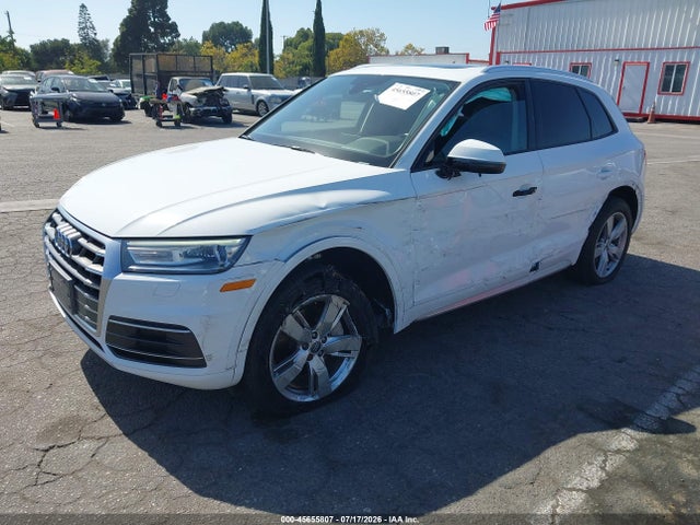 Продаж на аукціоні авто 2018 Audi Q5 2.0t Premium/2.0t Tech Premium, vin: WA1ANAFY6J2010086, номер лоту: 45655807