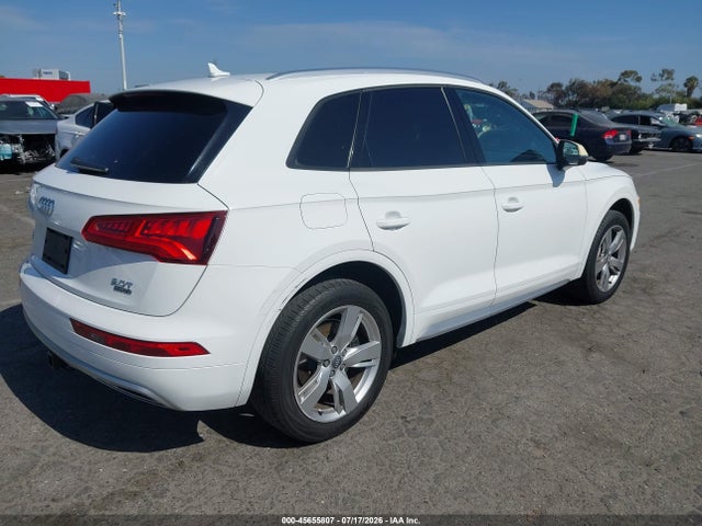 Продаж на аукціоні авто 2018 Audi Q5 2.0t Premium/2.0t Tech Premium, vin: WA1ANAFY6J2010086, номер лоту: 45655807