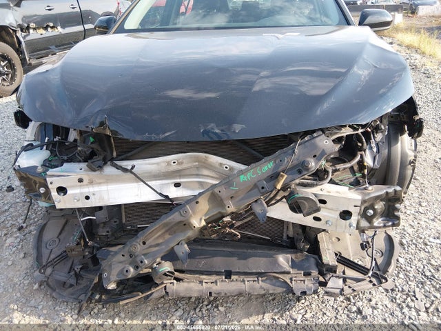 4T1B11HKXJU644371 Toyota CAMRY SE
