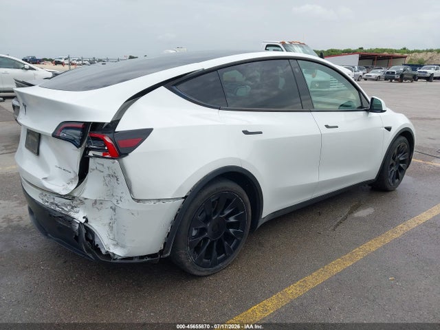 Продаж на аукціоні авто 2021 Tesla Model Y Long Range Dual Motor All-wheel Drive, vin: 5YJYGAEE2MF137666, номер лоту: 45655870