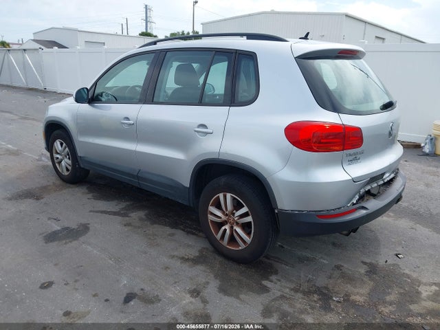Продажа на аукционе авто 2016 Volkswagen Tiguan S, vin: WVGBV7AX1GW598004, номер лота: 45655877