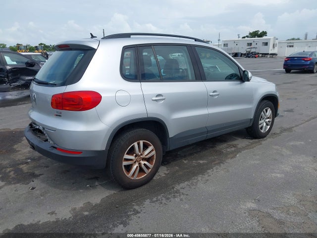 Продажа на аукционе авто 2016 Volkswagen Tiguan S, vin: WVGBV7AX1GW598004, номер лота: 45655877