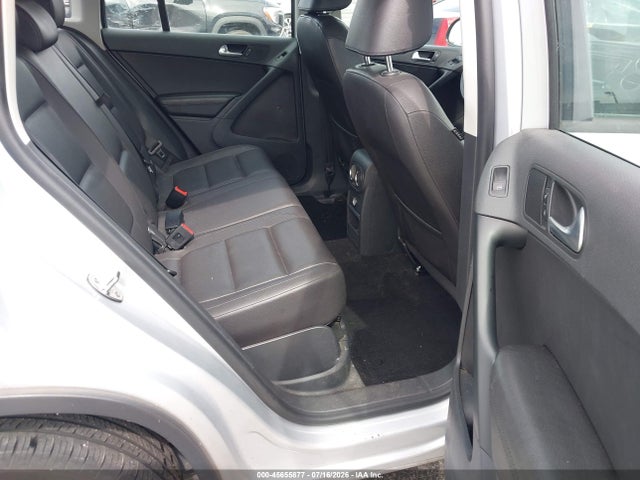 Продажа на аукционе авто 2016 Volkswagen Tiguan S, vin: WVGBV7AX1GW598004, номер лота: 45655877