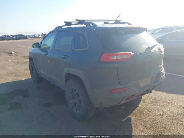 Продажа на аукционе авто 2015 Jeep Cherokee Trailhawk, vin: 1C4PJMBS2FW710444, номер лота: 45655902