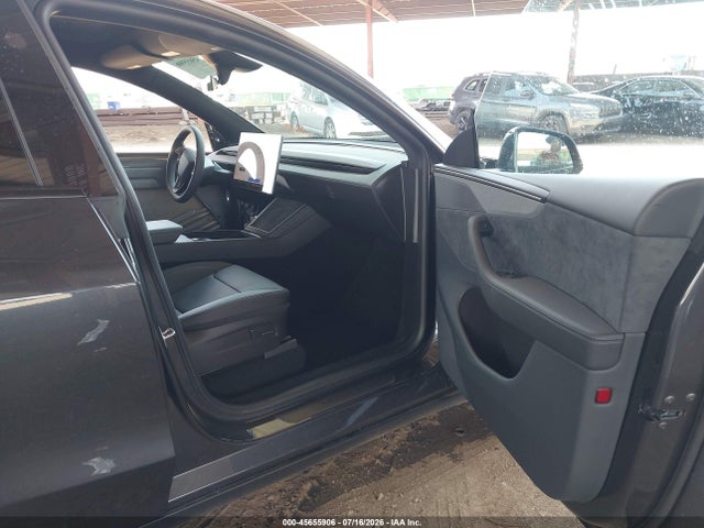 Продаж на аукціоні авто 2026 Tesla Model Y Premium Rear-wheel Drive/rear-wheel Drive, vin: 7SAYGDEDXTF646138, номер лоту: 45655906