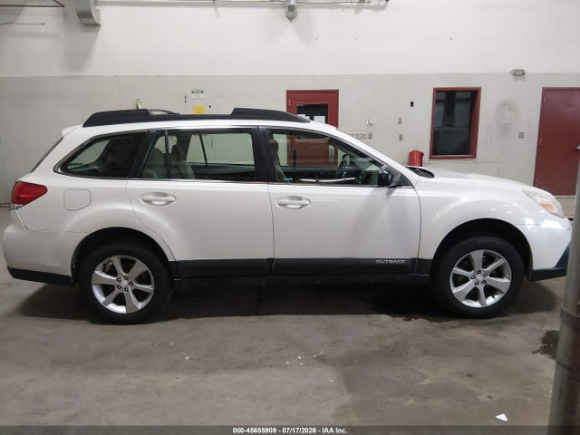 Aukcja sprzedaży 2014 Subaru Outback 2.5i, vin: 4S4BRBAC2E3264910, numer aukcji: 45655909