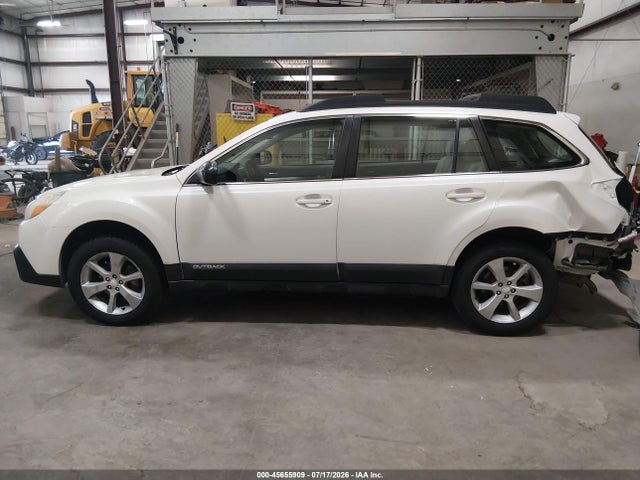 Aukcja sprzedaży 2014 Subaru Outback 2.5i, vin: 4S4BRBAC2E3264910, numer aukcji: 45655909