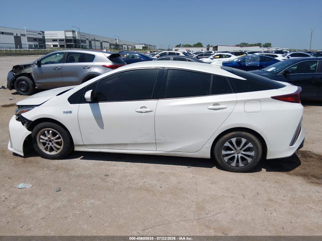 Продаж на аукціоні авто 2020 Toyota Prius Prime Xle, vin: JTDKARFPXL3126206, номер лоту: 45655935