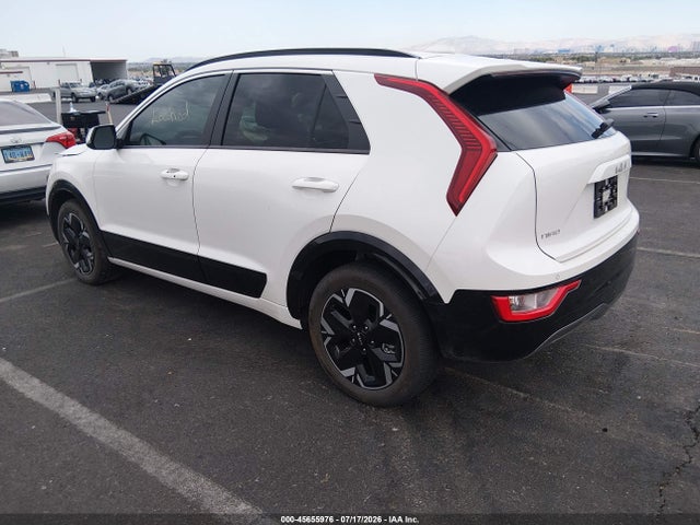 KIA Niro Ev Wind 2024 KNDCR3L15R5089752 Image 3