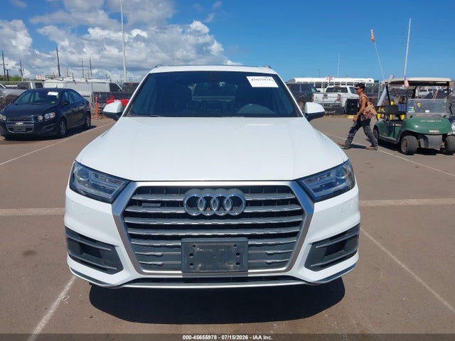 WA1AHAF7XHD059420 Audi Q7 2.0t Premium