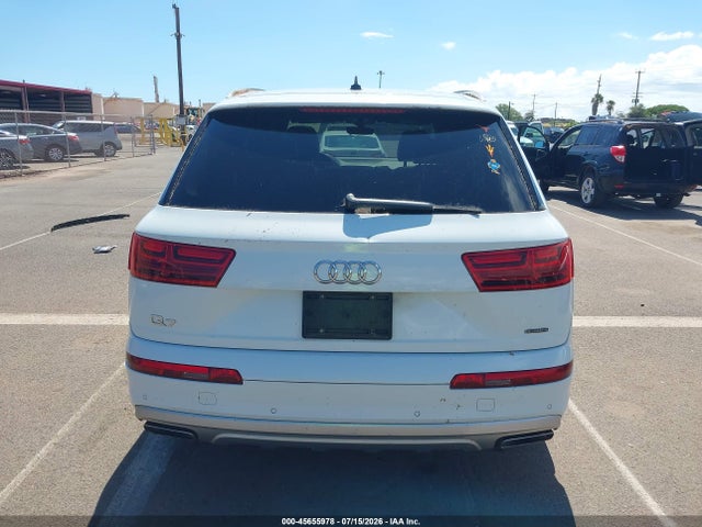WA1AHAF7XHD059420 Audi Q7 2.0t Premium