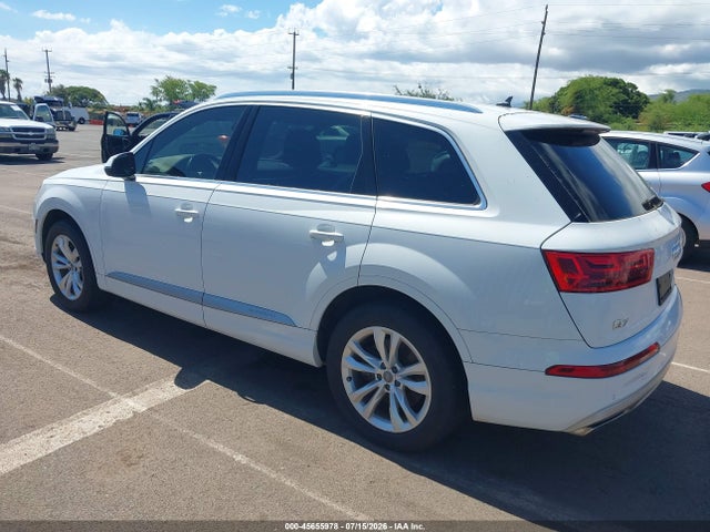 WA1AHAF7XHD059420 Audi Q7 2.0t Premium