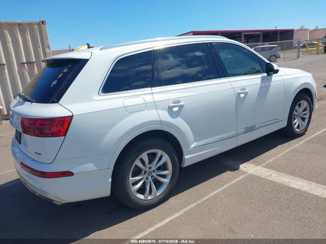 WA1AHAF7XHD059420 Audi Q7 2.0t Premium