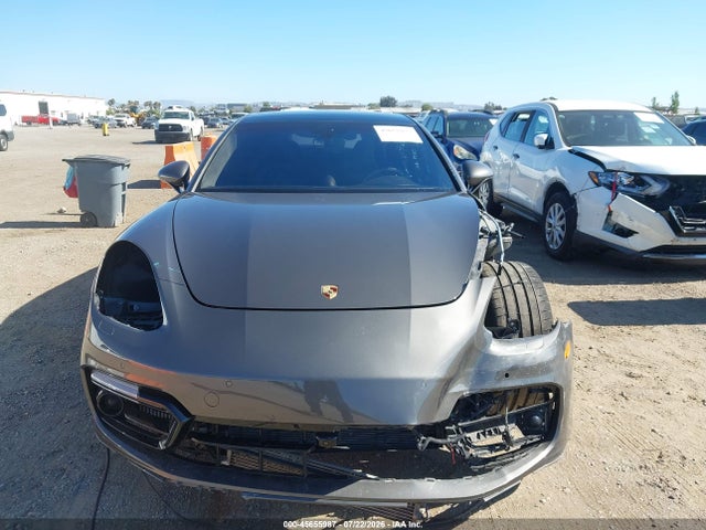 WP0CF2A75JL195886 Porsche Panamera Sport Turismo Turbo