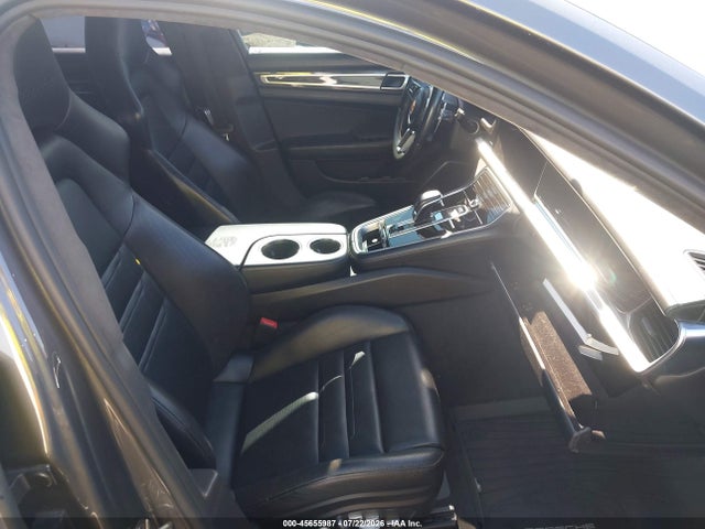 WP0CF2A75JL195886 Porsche Panamera Sport Turismo Turbo