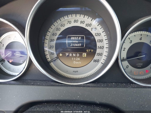 2012 Mercedes-benz C 250 მანქანა იყიდება აუქციონზე, vin: WDDGJ4HB1CF752757, აუქციონის ნომერი: 45656029
