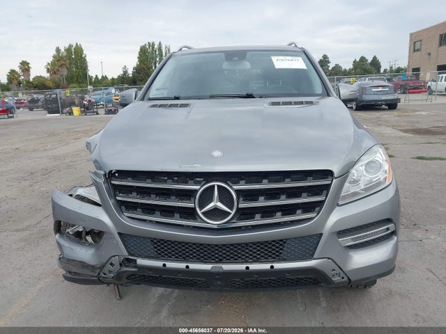 2014 Mercedes-benz Ml 350 4matic მანქანა იყიდება აუქციონზე, vin: 4JGDA5HB4EA415658, აუქციონის ნომერი: 45656037